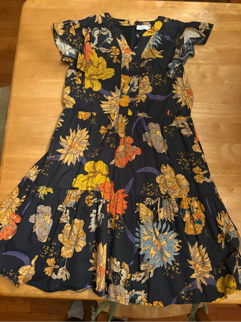Shop the Mint fall floral dress size 14/16